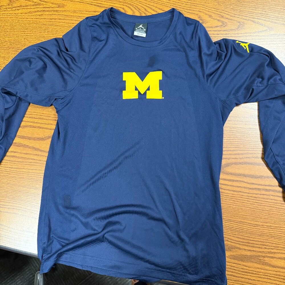 Nike Dri Fit: Michigan Shooting Shirt (basketball)